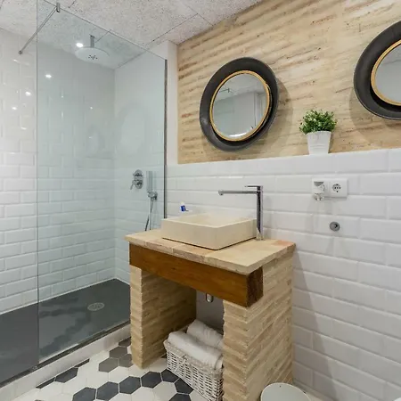 Apartment Florit Flats - Center Luxurious 1br 1ba Terrace Wi-fi Ac